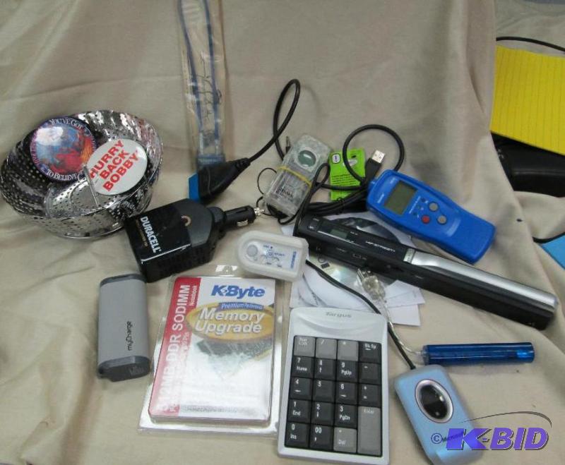 lot 223 image: My charger, Duracell Mobile inverter 150, k b...