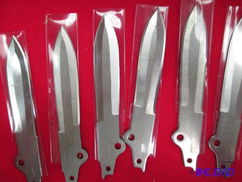lot 62 image: Qty 6 blades to cut ducting...