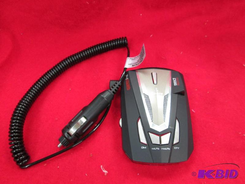 lot 78 image: Cobra 360 laser 14 band  used...