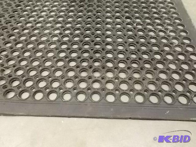 (5) Rubber Bar Mats, 3 x 5...