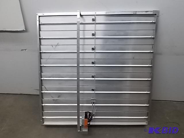 lot 5 image: Dayton Model 3C132F 4 Aluminum Motorized Dam...