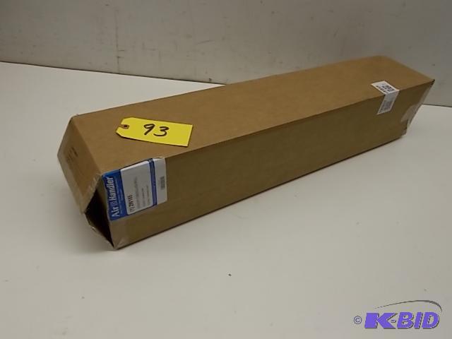lot 93 image: Air Handler 30" x 20 Fiberglass Roll, N...