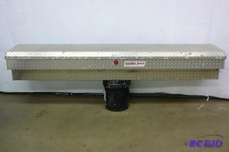 Weather Guard Aluminum Tool box Used 86&quot...