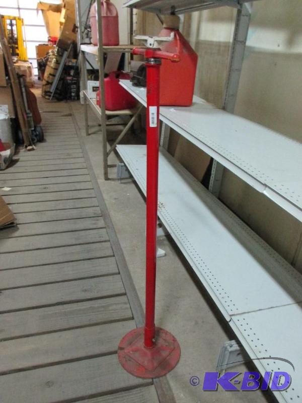 under hoist stand...