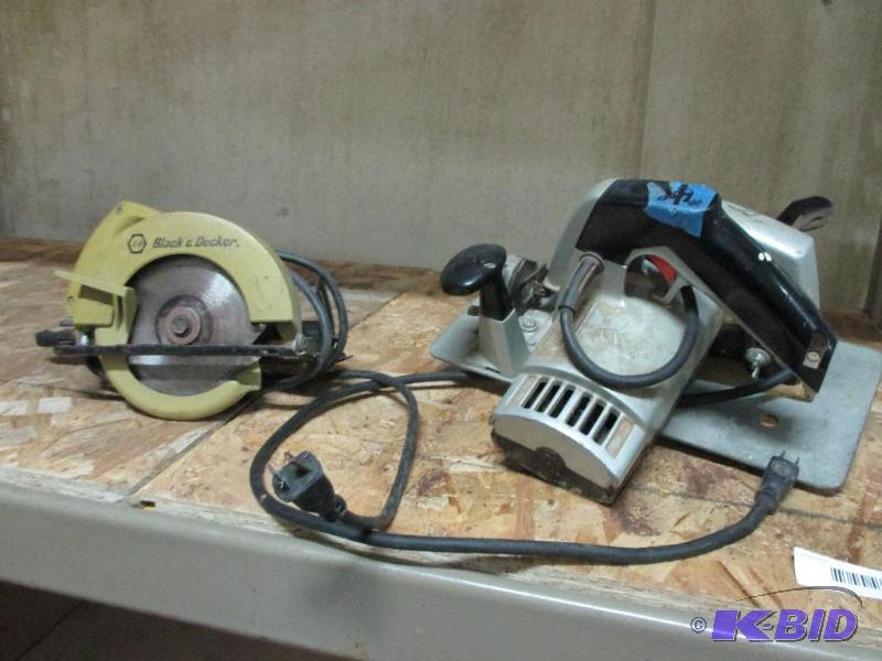 2 saws...
