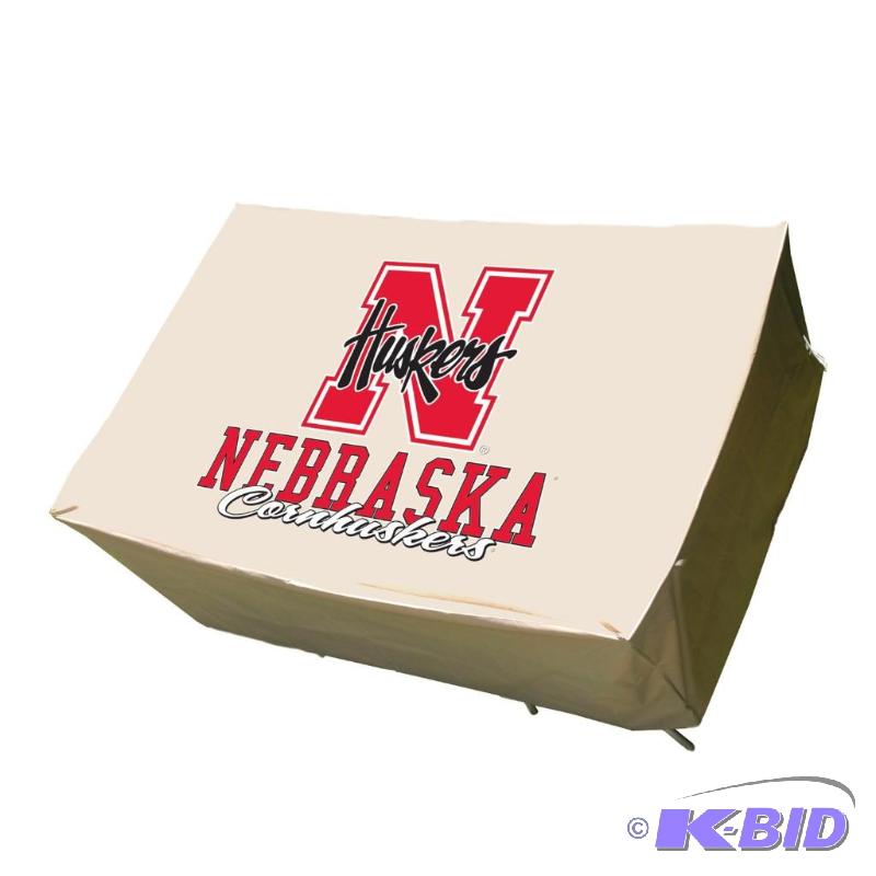 Backyard Basics Nebraska Rectangle Table Cover