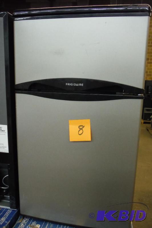 Frigidaire FFPH31M6LM 3.1 Cu. Ft. Compact Refrigerator - Silver Mist