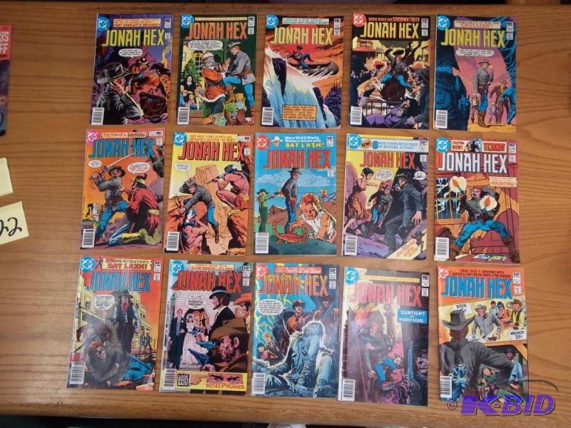 15 Assorted comic books, Jonah Hex, DC Comics...