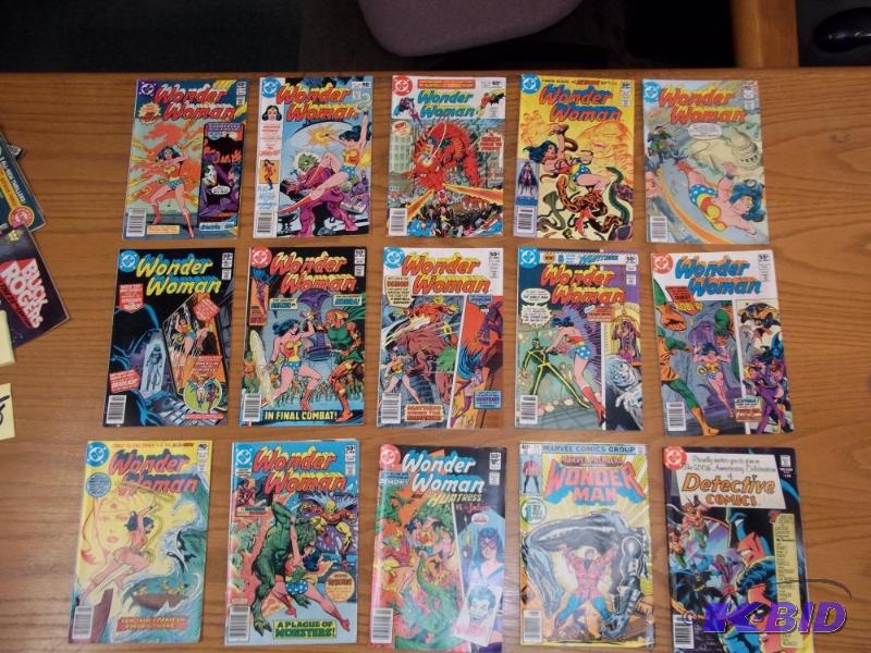 15 Assorted comic books, Wonder Woman, DC com...