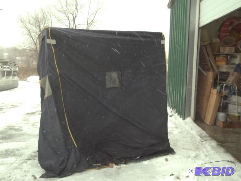 Frabill portable fish house 4 x 6 with 2 ho...