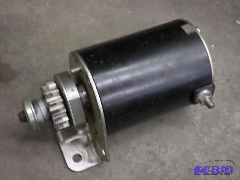 lot 23 image: 12Volt Engine Starter, Works...