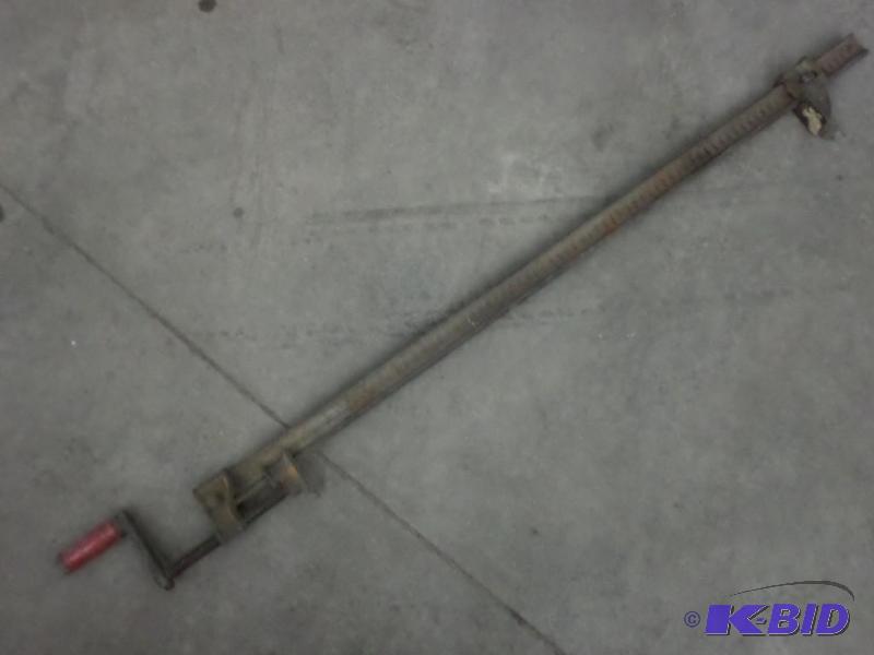 lot 26 image: Steel Clamp...