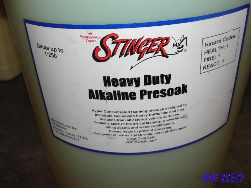 lot 10 image: Heavy Duty Alkaline Presoak...