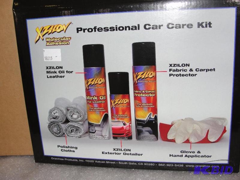 lot 15 image: Case of 4 Car Care Units...