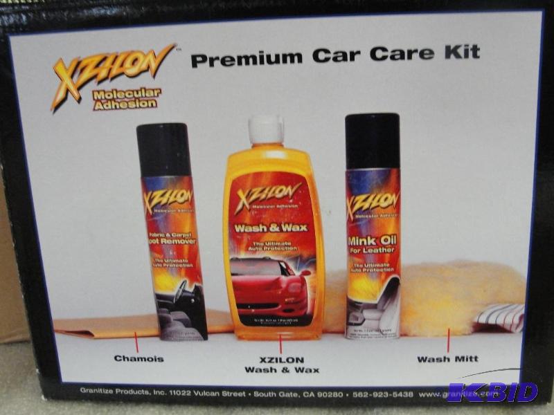 lot 33 image: Case of 4 Car Care Kits...