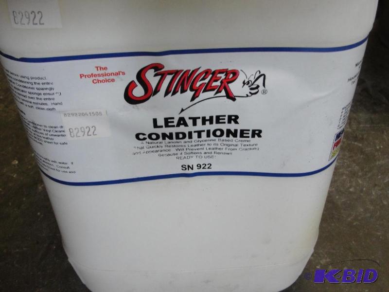 lot 7 image: Leather Conditioner...