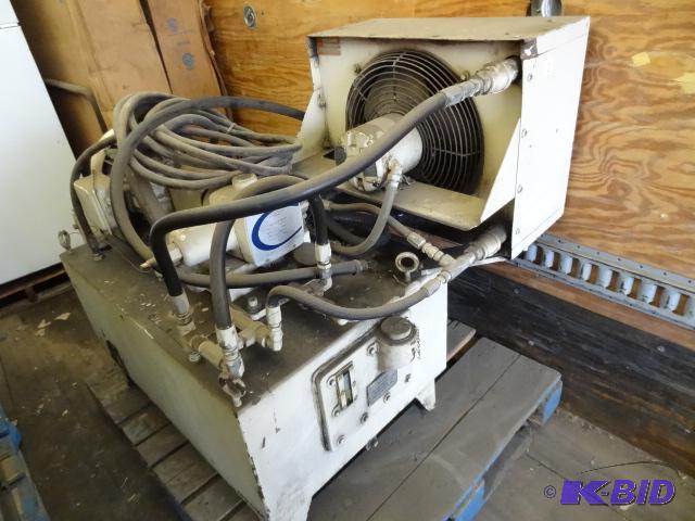 lot 63 image: Hydraulic power unit. 208416 volt. 3 phase. ...