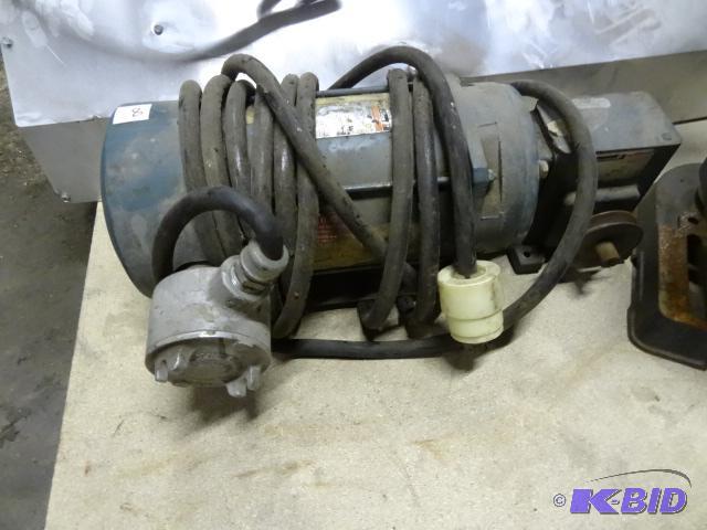 lot 8 image: Reliance electric motor with 90 degree drive....