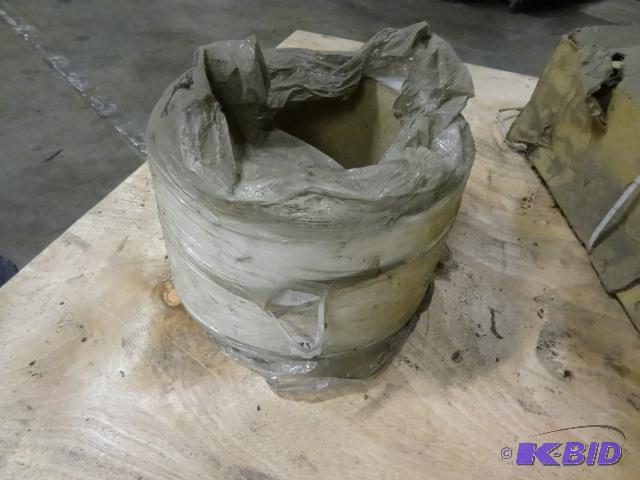 lot 93 image: Roll of poly strapping. 12...