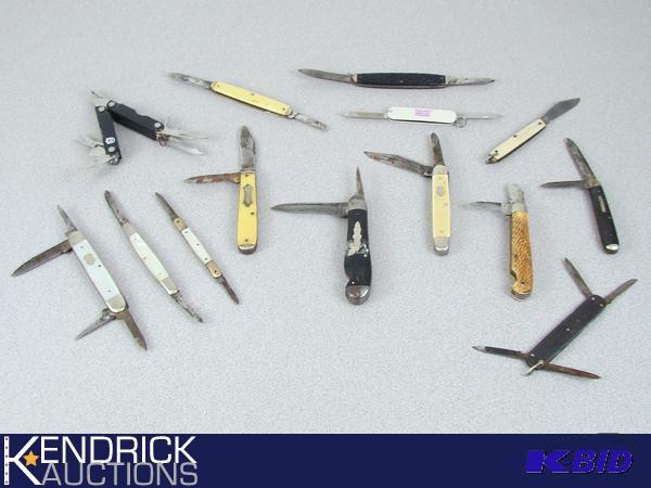 Lot of Collectible Pocket Knives