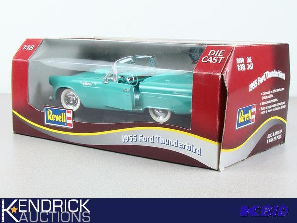 Revell 118 Die Cast 1955 Ford Thunderbird
