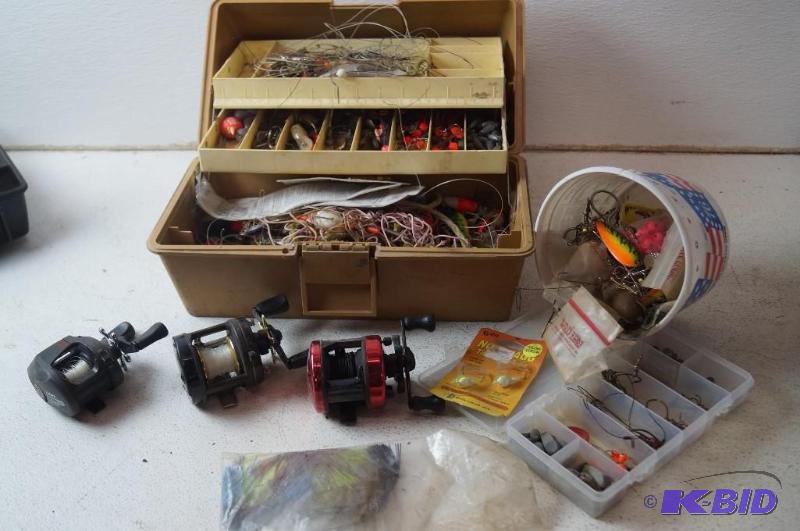 Tackle box