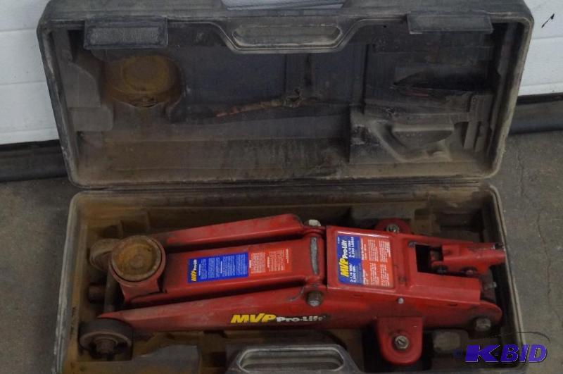 Floor jack