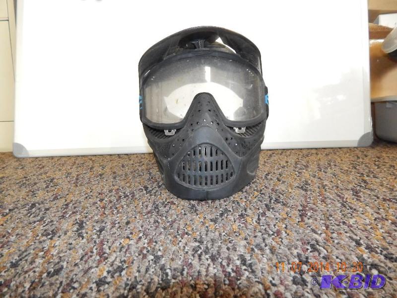lot 13 image: Paint ball mask