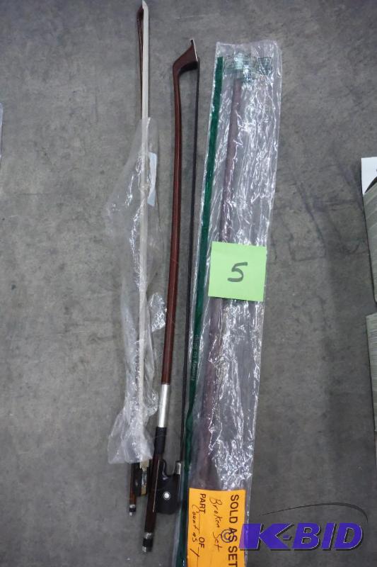 lot of bows