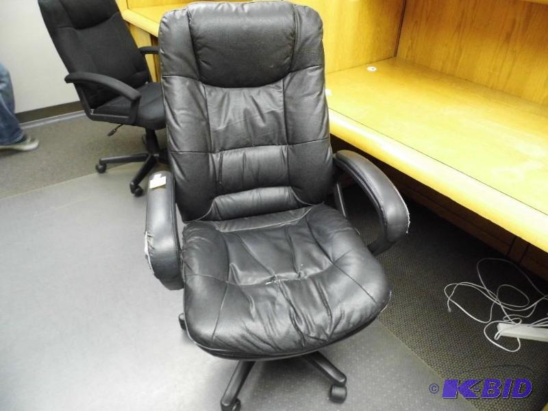Black Desk Chair