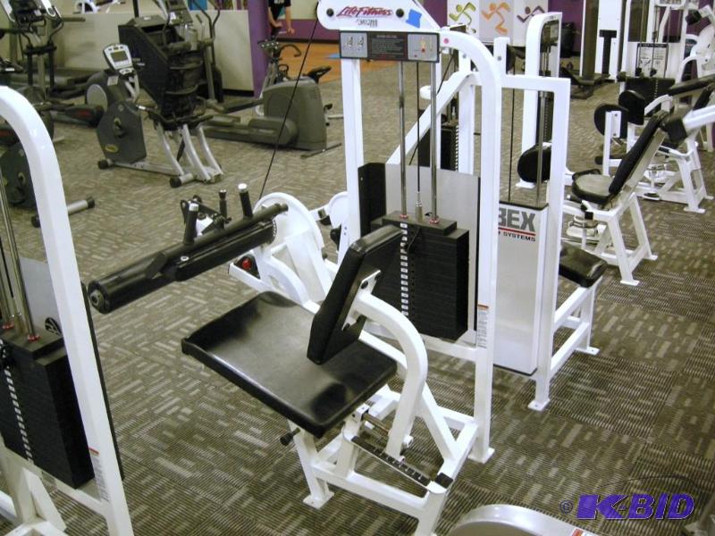 lot 4 image: Life Fitness Seated Leg Curl SL4045