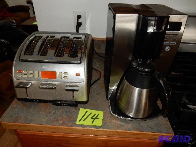 lot 114 image: Avante Elite Toaster Mr. Coffee Coffee Maker....