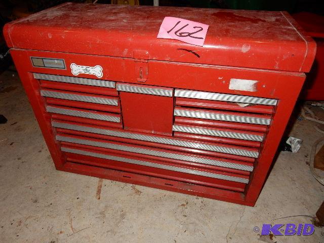 lot 162 image: CRAFTSMAN, tool box.. Plus items shown in the...