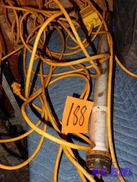 lot 188 image: Fluorescent trouble light.. tested and works....