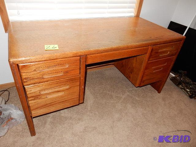 lot 26 image: NIce Oak Desk. 2 letter size file drawers, 2 ...