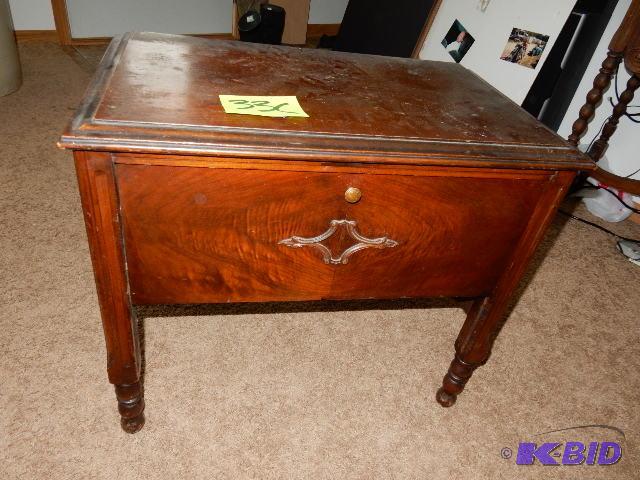 lot 33C image: Walnut Side Table.. 25 in x 15 in x 22in ....