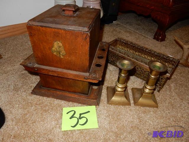 lot 35 image: Looks like a pipe stand, tobacco storage box....