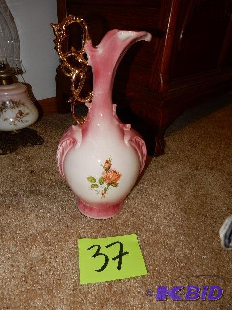 lot 37 image: Pink Long neck pitcher with gold lacing decor...
