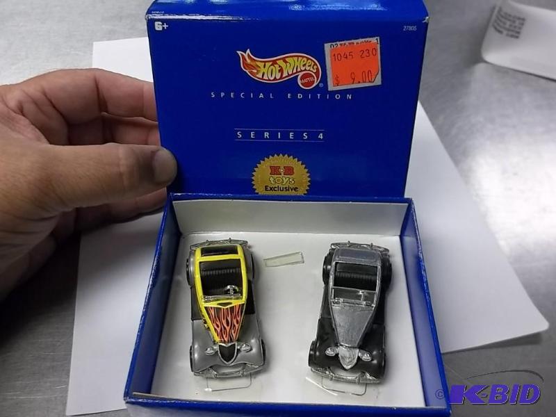 lot 110 image: Hot Wheels Special Edition Series 4 Box Set