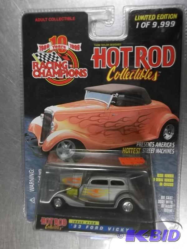 lot 132 image: 1999 Racing Champions Hot Rod Magazine Die Cast