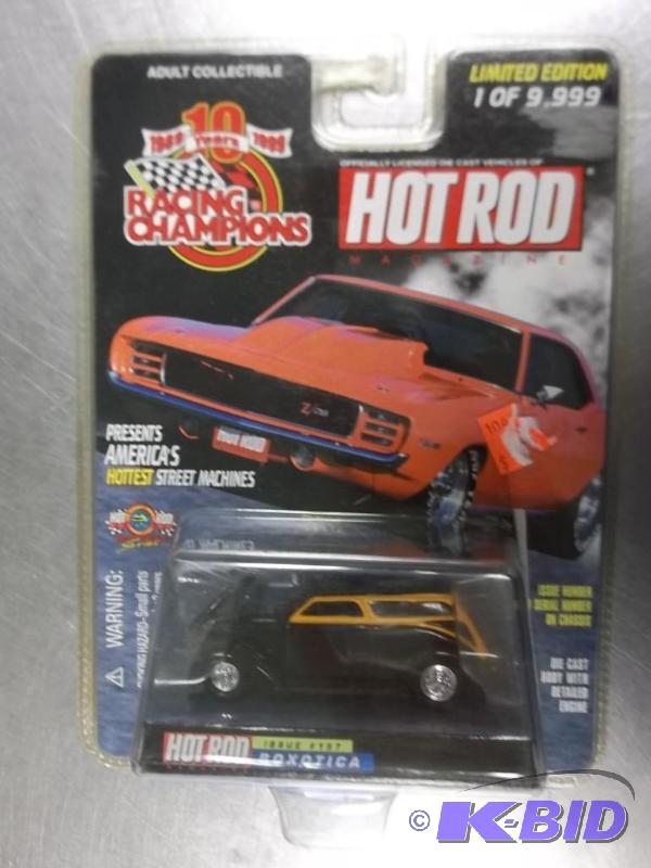 lot 133 image: 1999 Racing Champions Hot Rod Magazine Die Cast