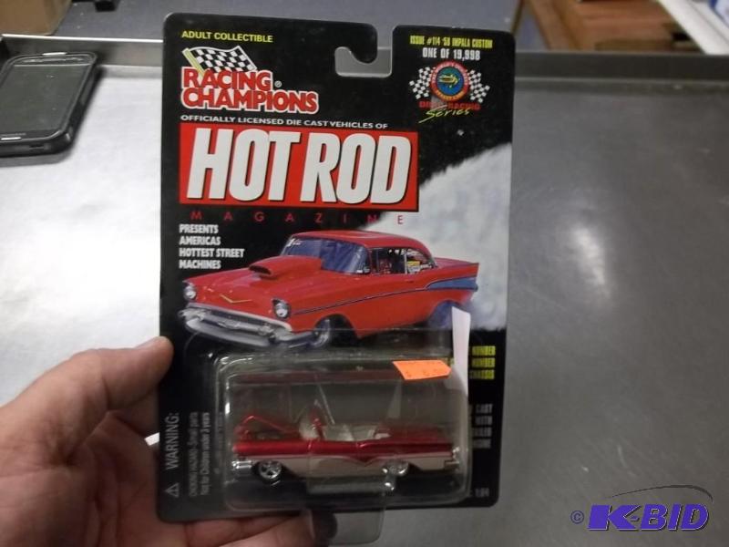 lot 137 image: 1998 Racing Champions Hot Rod Magazine Die Cast