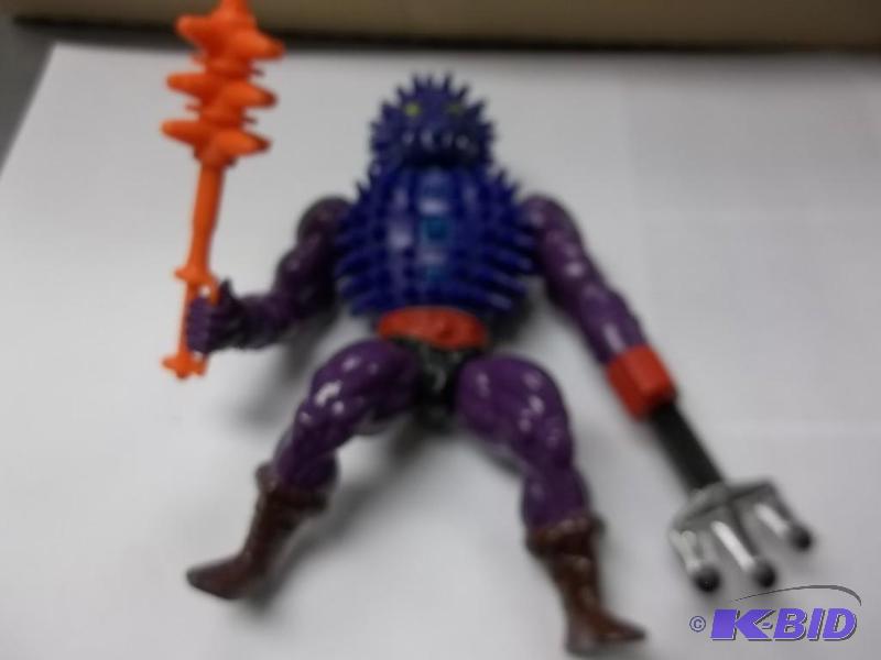 lot 25 image: Vintage 1984 Spikor He-Man Action Figure