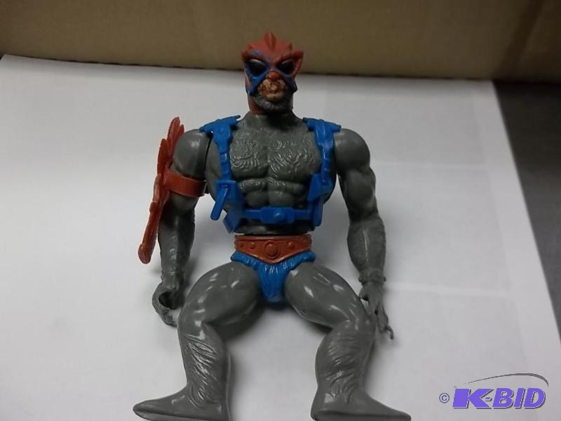 lot 28 image: Vintage Stratos He-Man Action Figure