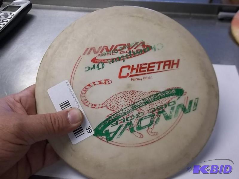 lot 39 image: Vintage Frisbee Golf Flying Disk
