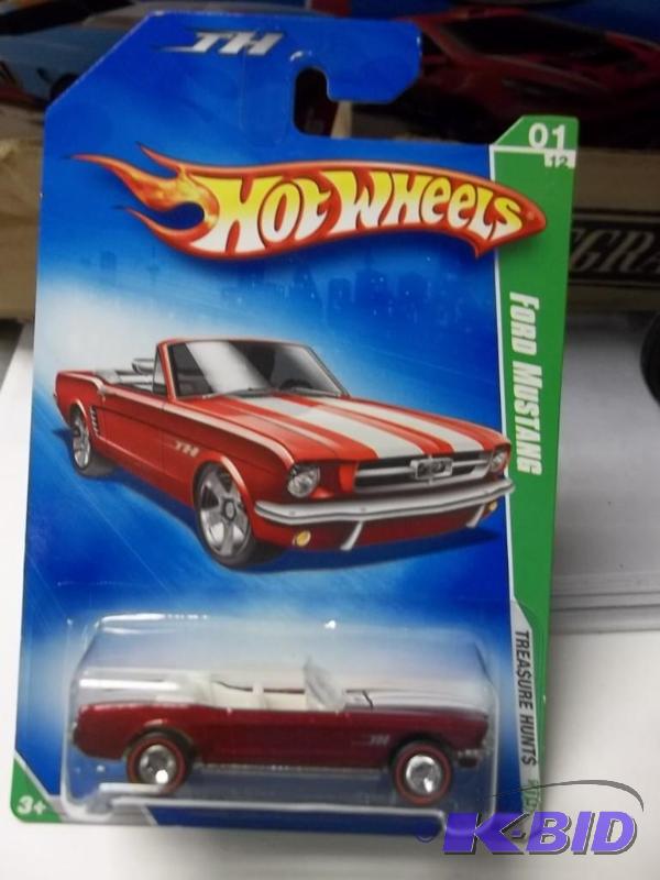 lot 64 image: Hot Wheels Treasure Hunt MINT in plastic protector case