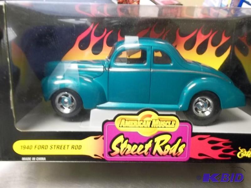 lot 8 image: 1998 1940 Ford Street Rod 118 Scale Die Cast