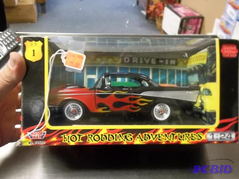 lot 9 image: 1957 Chevy hot roding adventures 124 Scale die cast by Motor Max