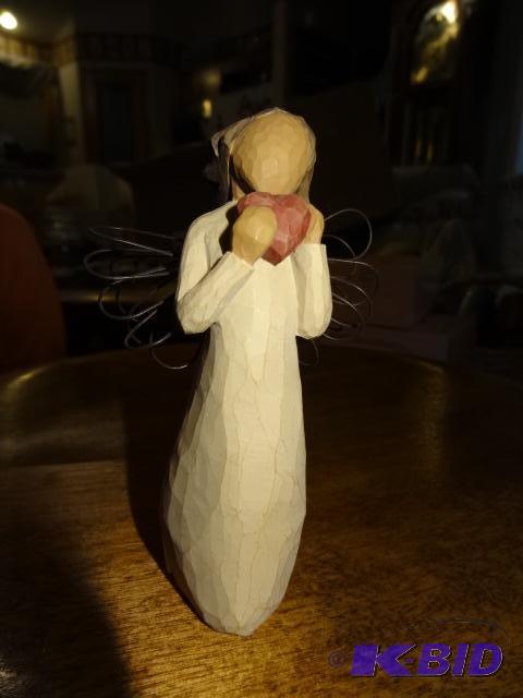 2000 Angel of the Heart Willow Tree. No box...