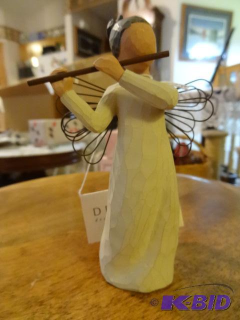2002 Angel of Harmony Willow Tree. No box...